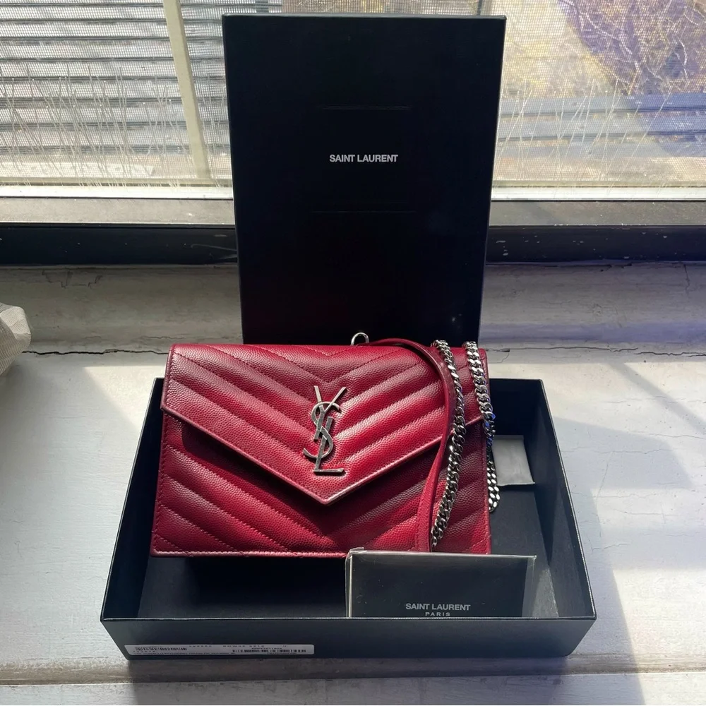 YSL Saint Laurent Monogram Cassandre WOC Mono Grain De Poudre Burgundy - Picture 1 of 13
